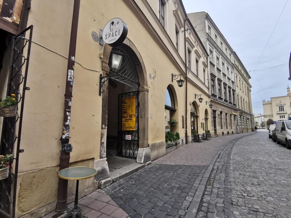 Jacuzzi Apartment Main Square Krakau Buitenkant foto